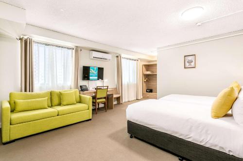 Quality Inn Sunshine Haberfield - main image