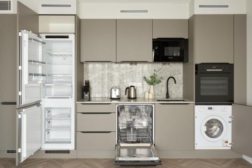 London City East by Viridian Apartments - main image