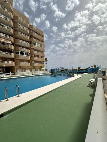 bazen, Hawaii V 1C - La Manga By WATERMELON in Las Antillas