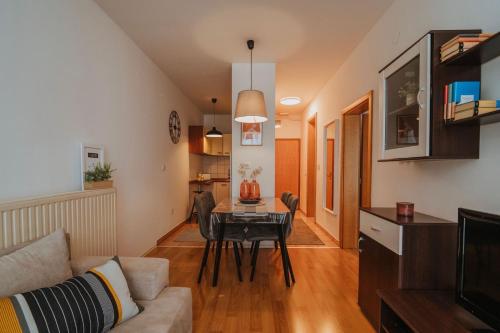 Apartman II u centru grada, Kutina