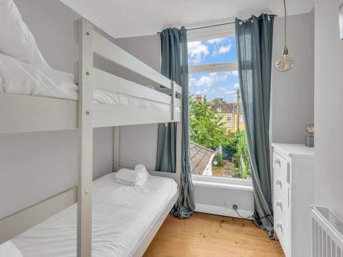 Spacious Whistable Haven Pass the Keys Spacious Whistable Haven Pass the Keys