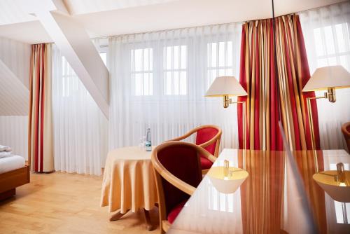 Hotel Zum Schiff in Freiburg im Breisgau, Deutschland