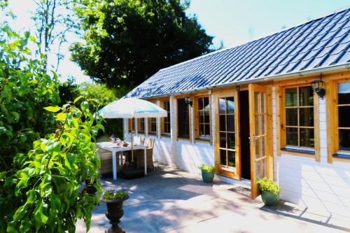 Tiny Botanic House, Tzummarum