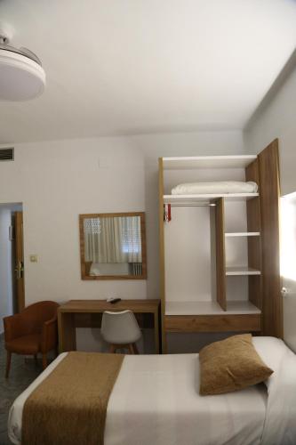 1 twin bed