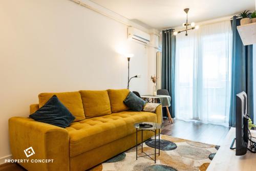 Central Residence Apartment 827 - Tap to explore photos