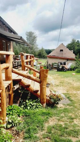 Viesnīcas āriene, SARNOGRÓD - Agroturystyka z alpakami (SARNOGROD - Agroturystyka z alpakami) in Nowy Zyzdrój