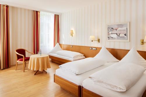 Hotel Zum Schiff - image 12