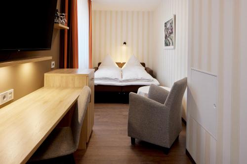 Hotel Zum Schiff - image 3