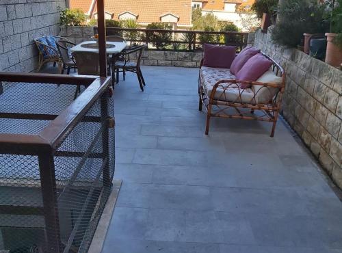 Big Terrace Apartment - image 10
