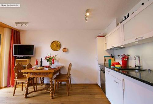 Holiday flat #1, Chalet Aberot, Wengen, Switzerland, Wengen (Foto 8)