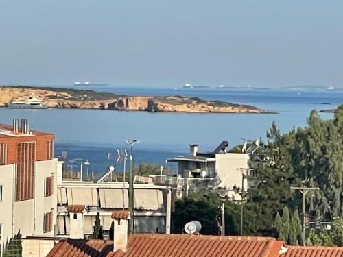 Voula Views, Athen