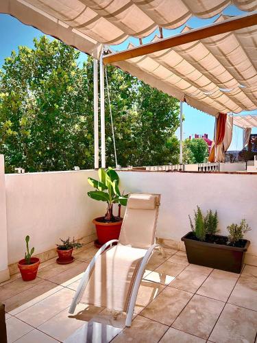 塞维利亚 Charming 2 Bedroom Boutique Triplex Apartment with Private Terrace at Seville City Center by OCityze 4星级 单人房 客房