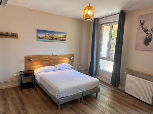 HOTEL IN PARIS Hotel de charme Aubervilliers