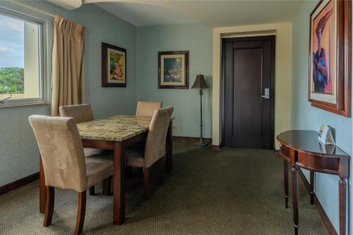 Junior Suite image 6