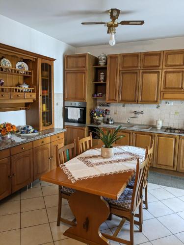 Lella's House vicino Metro A 3 Min a piedi, Rzym (zdjęcie 6)
