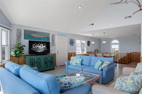 Four-Bedroom Holiday Home image 1