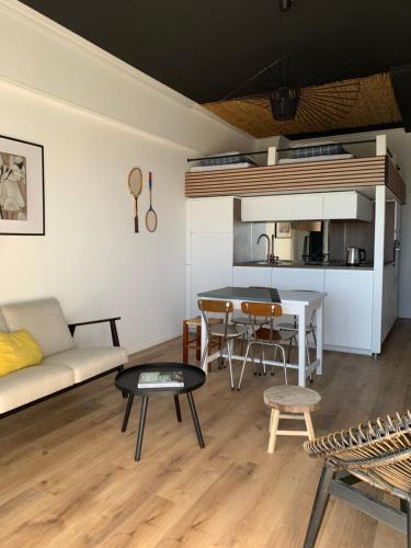 Kitchen, Esprit loft face a l'ocean in Guidel