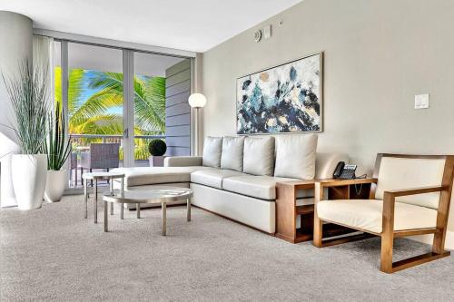 King Suite balcony water views-Hosted by Sweetstay King Suite balcony water views-Hosted by Sweetstay