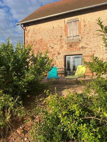 Gîte de la Grange (Gite de la Grange) in Agonges