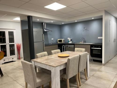 Gîte de la Grange (Gite de la Grange) in Agonges