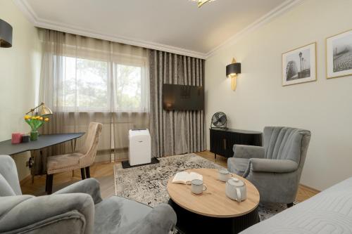Przestronne Studio Blisko Starego Miasta by Noclegi Renters, Breslau (Foto 7)