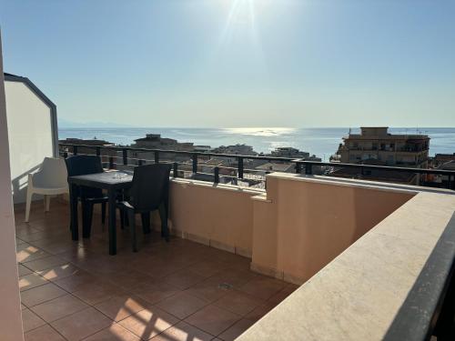 Blue Sky Apartments 4