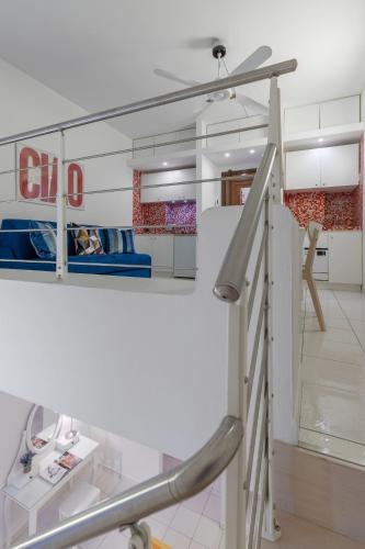 Charming Loft Near the Duomo Cathedral - image 5