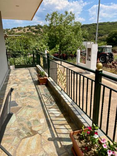 Létesítmények, Kolovos House in Varvitsa Lakonias