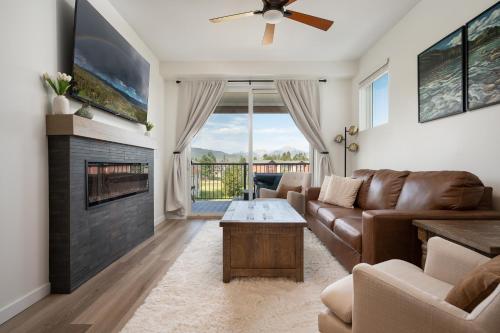 New Sunnyside Flats Condo 281#3 With Hot Tub - Great Views - Best Price - 500 dollars of FREE Activities and Equipment Rentals Daily in Fraser, Vereinigte Staaten von Amerika