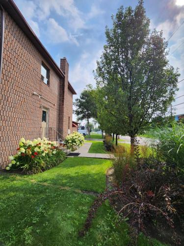 Canadas Best Value Inn Richmond Hill Toronto N in Richmond Hill