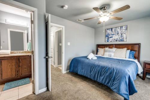 4 Bedroom Townhouse Grand prairie in Grand Prairie, USA