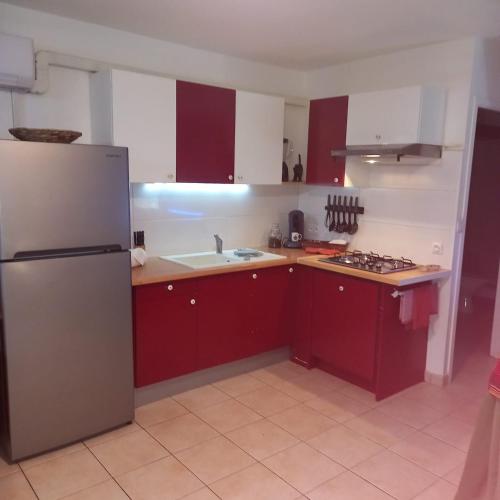 ห้องครัว, Mi Plézi Appartement au Diamant. (Mi Plezi Appartement au Diamant.) in เลอ ยามัน