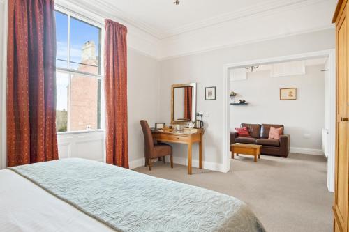 17 Burgate - image 11