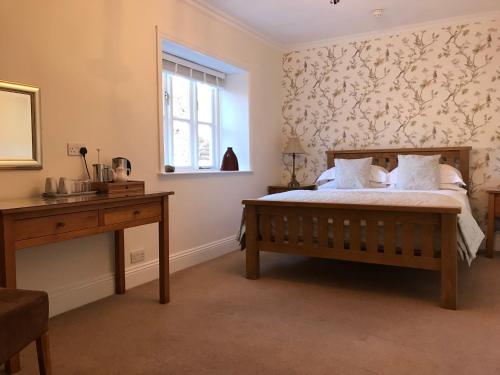 17 Burgate - image 3