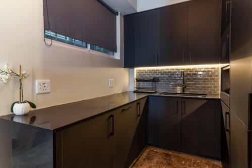 Luxurious seaside apartment - image 2