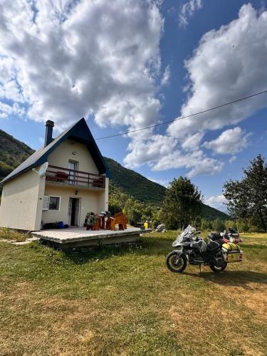 Vila Paramida, Šavnik (фото 4)