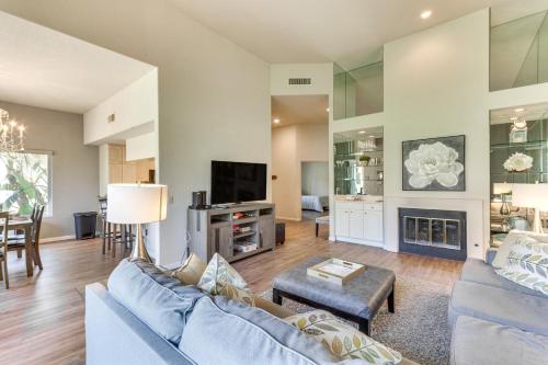 PGA West Home with Jacuzzi Less Than 3 Miles to Coachella! - image 7