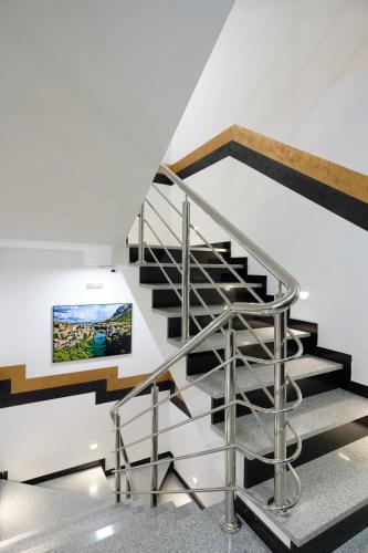 Ultra modern 1-bedroom apartment with free garage - Sarajevo Ultra modern 1-bedroom apartment with free garage - Sarajevo