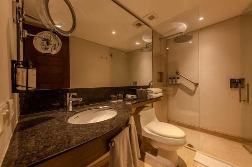Family Duplex King Suite with Sea View image 1
