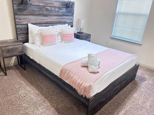4 BR Townhouse Grand Prairie in Grand Prairie, USA