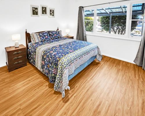 Camellia Cottage on Church