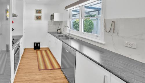 Camellia Cottage on Church