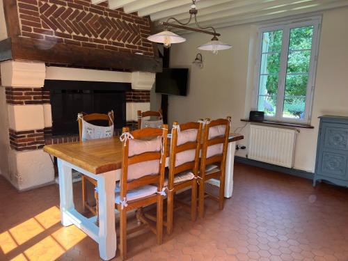 Chez Lulu - Authentic haven in the heart of Normandy in Brionne