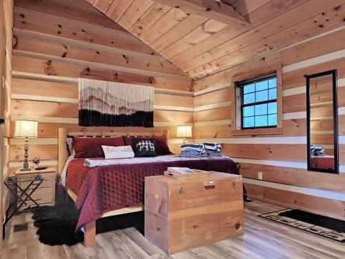 Romantic, Private Cabin in Smokies Hot Tub Firepit, Sevierville (fotografie 9)