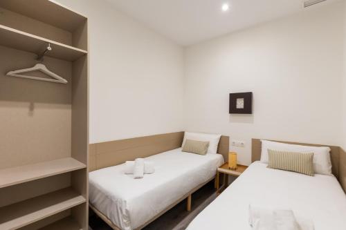 Decô Apartments Barcelona-Sants - image 8