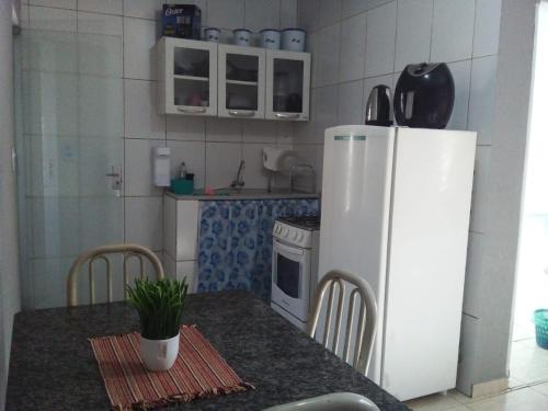 Apto 11 bom preço benefício (Apto 11 bom preco beneficio) in Aguas Claras