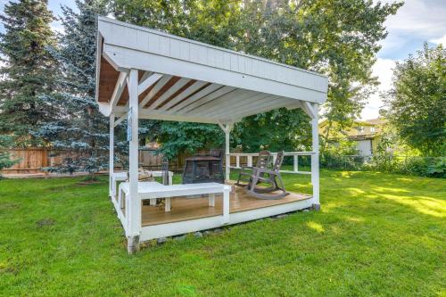 Cozy Apartment Less Than 4 Miles to Downtown Anchorage! - image 3