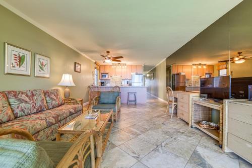 Beachside Kihei Condo with Stunning Views! - image 2