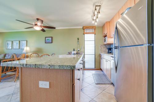 Beachside Kihei Condo with Stunning Views! - image 13