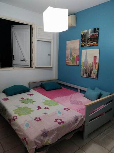 Jolie maison avec piscine Jolie maison avec piscine